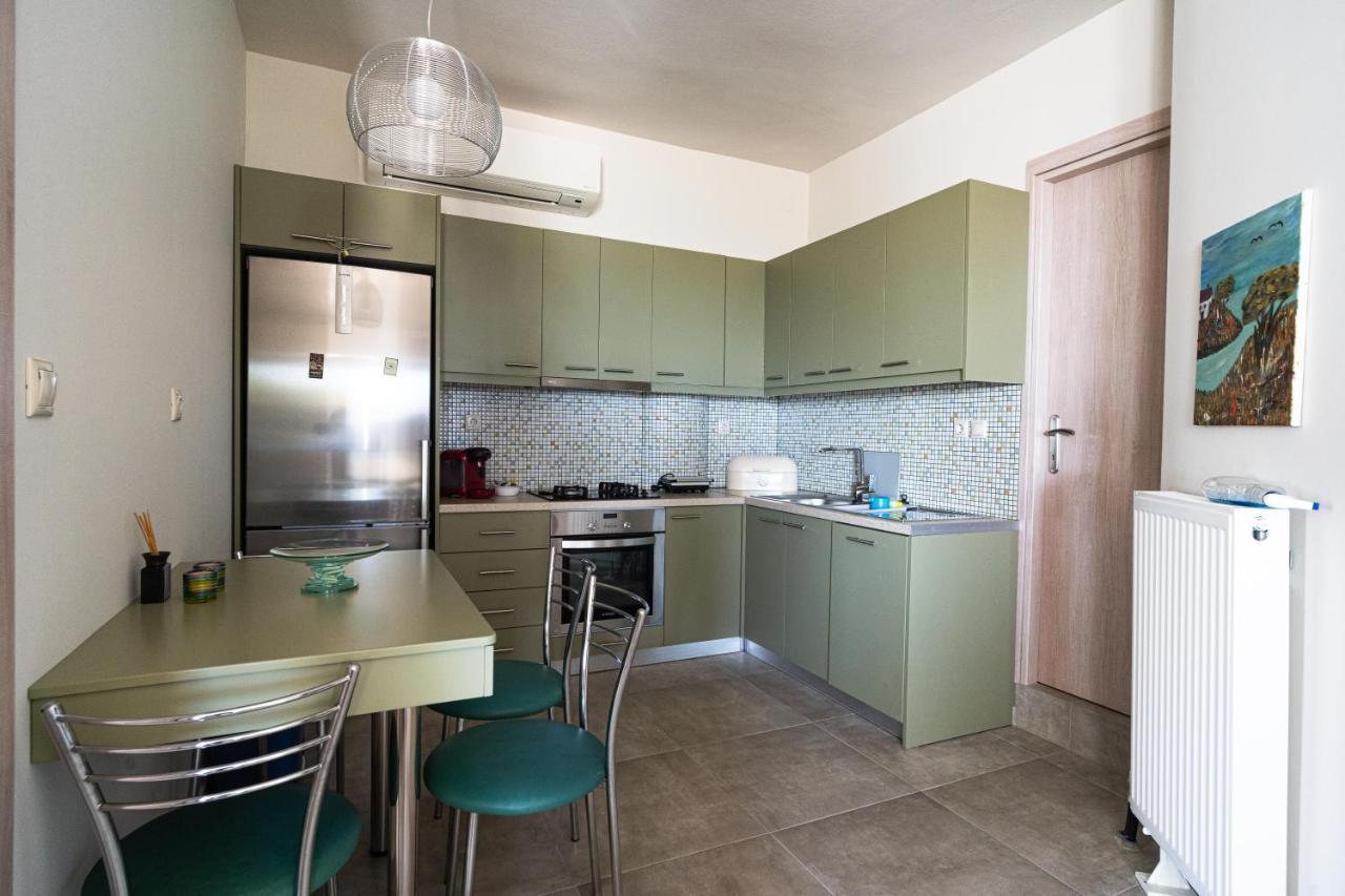 Ferienwohnung Gabbiano Blu Volos Exterior foto